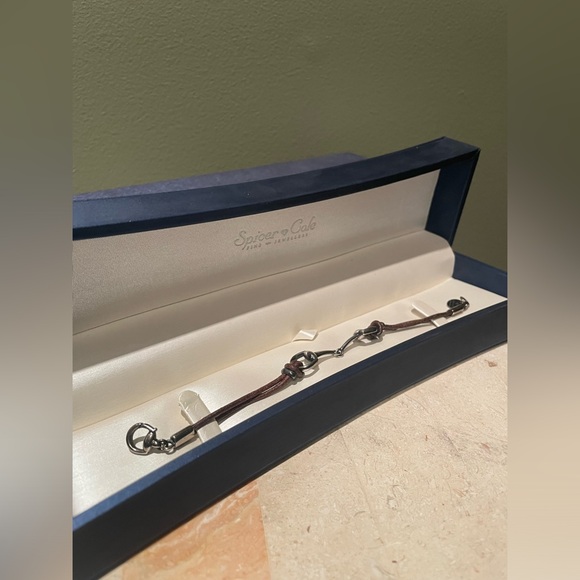 GUCCI | leather horse bit bracelet - Picture 3 of 3